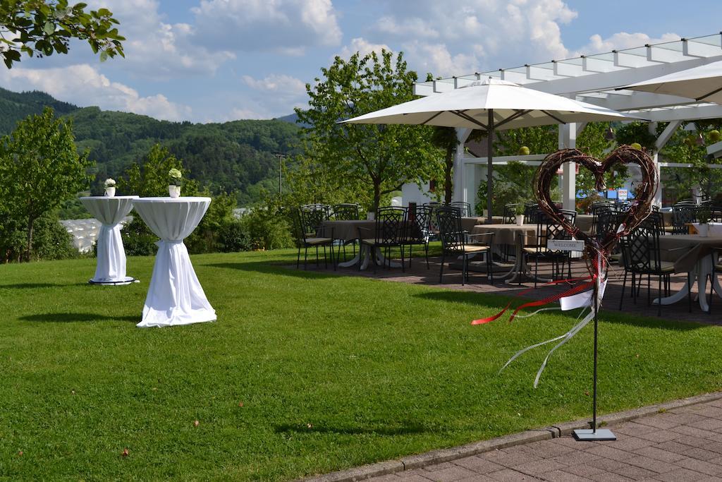 Hotel Die Alm Oberkirch  Esterno foto